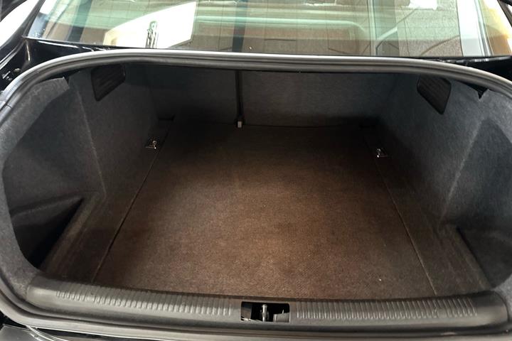 Sort Audi A4 fra 2005