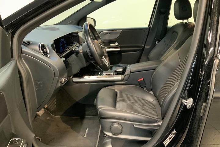 Sort Mercedes B200 d fra 2019
