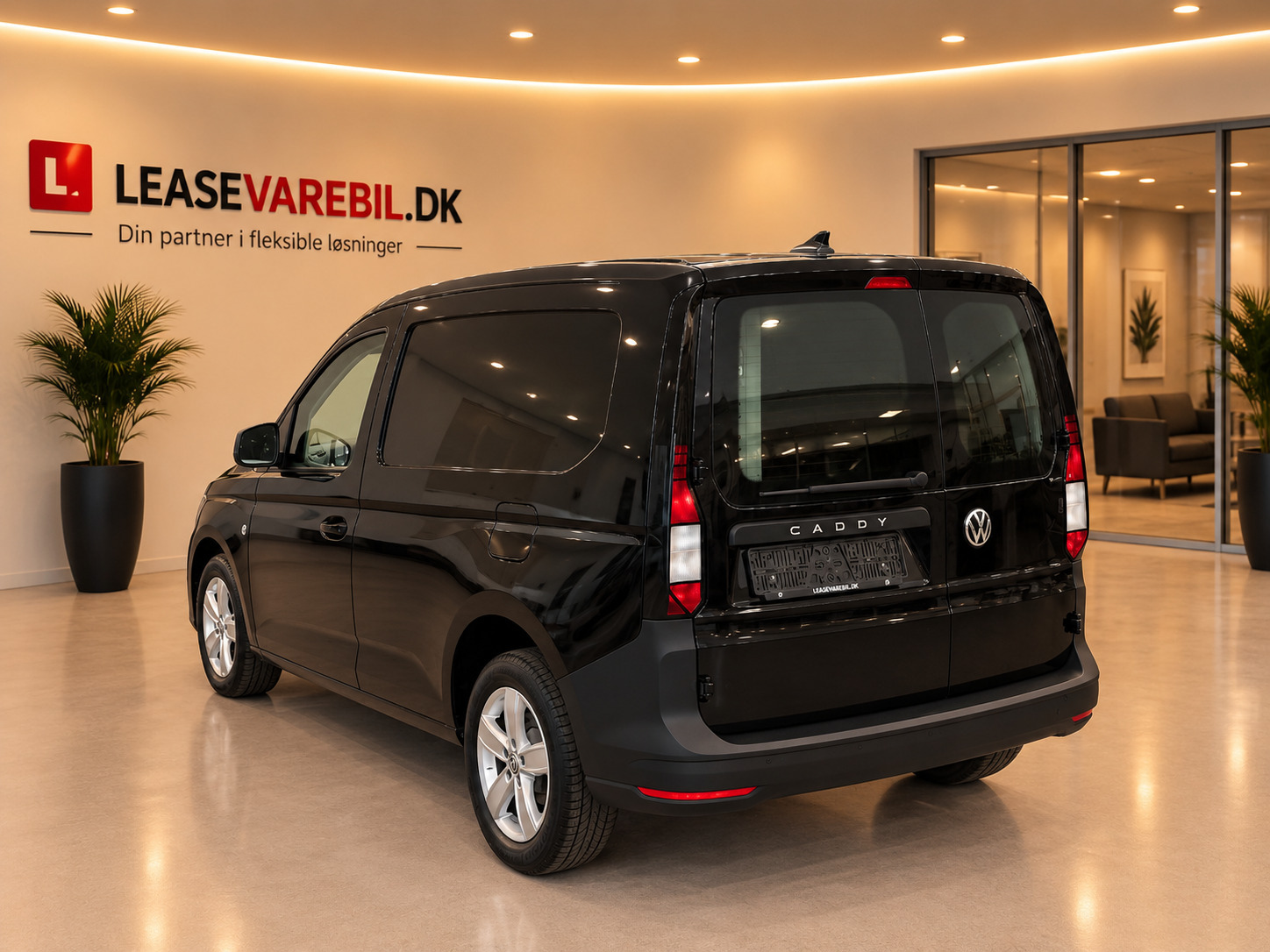 Sort VW Caddy fra 2022