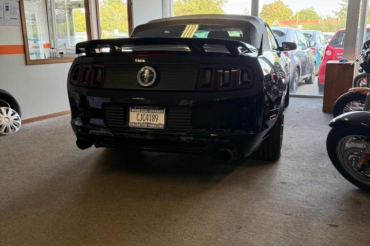 undefined Ford Mustang fra 2014
