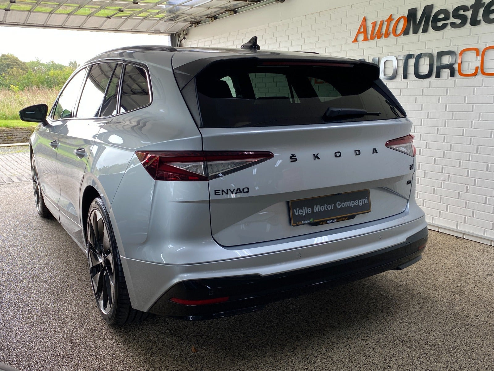 Sølv Skoda Enyaq fra 2022