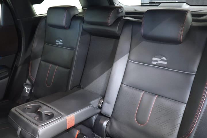 Sort Mini Countryman E fra 2025