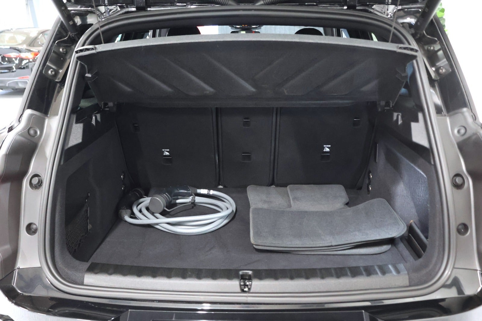 Sort Mini Countryman E fra 2025