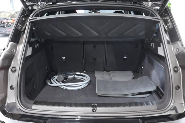 Sort Mini Countryman E fra 2025