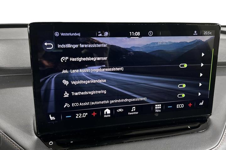 Grå Skoda Enyaq fra 2022