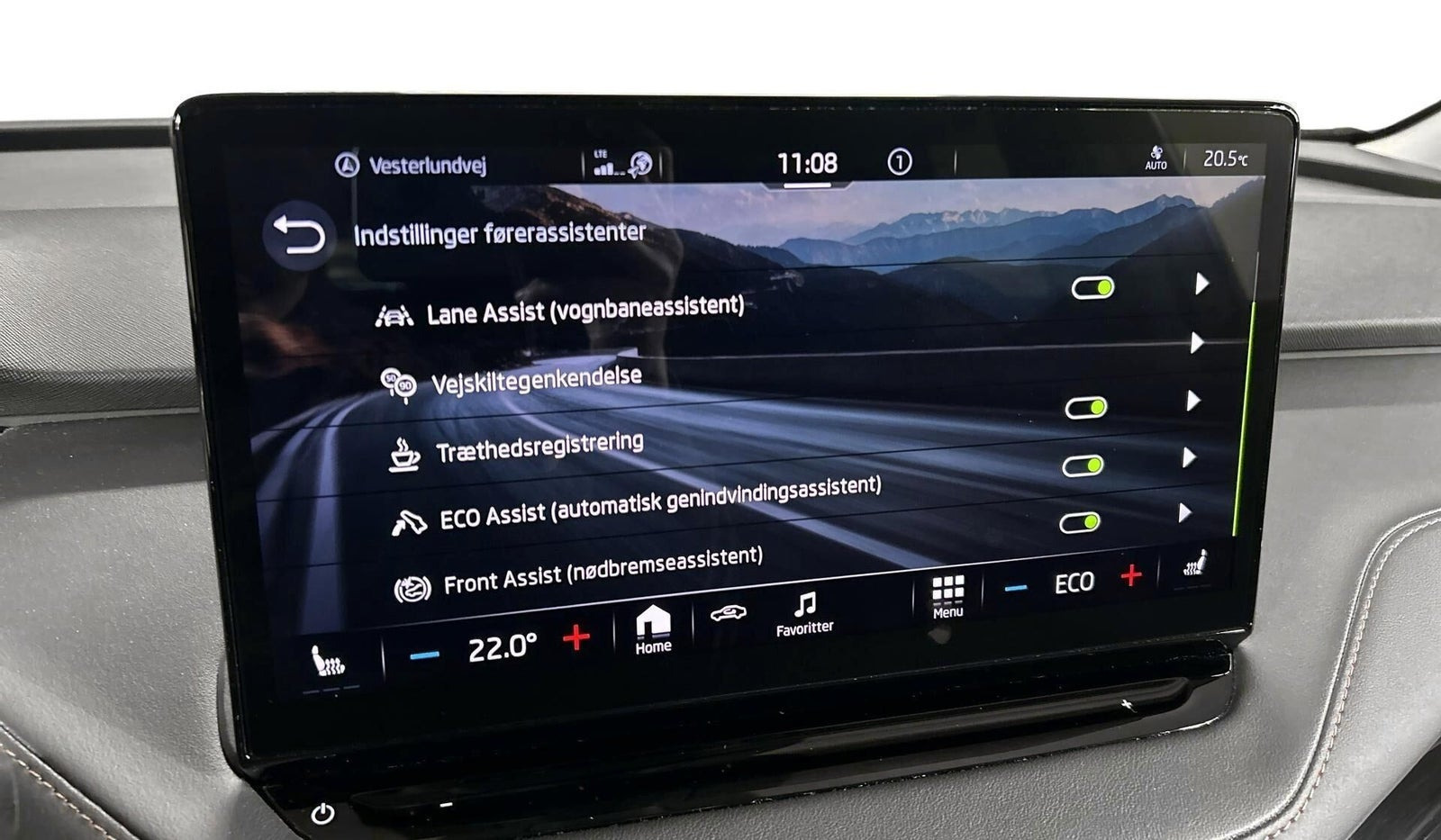 Grå Skoda Enyaq fra 2022