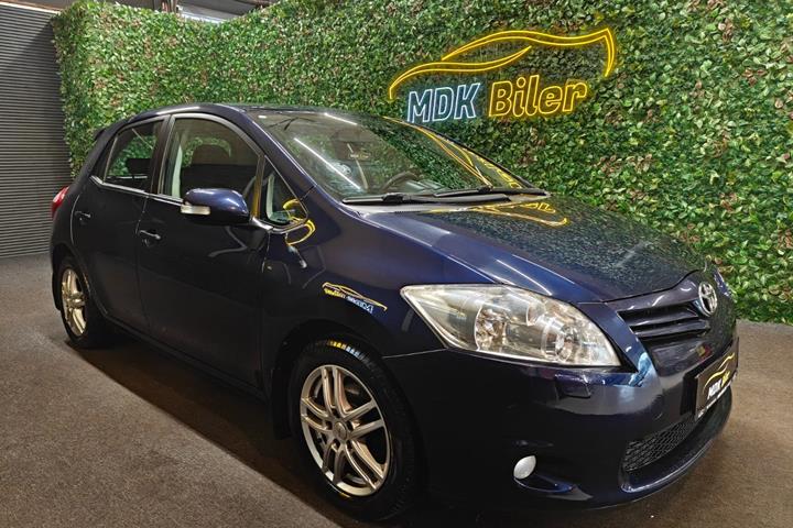 undefined Toyota Auris fra 2010