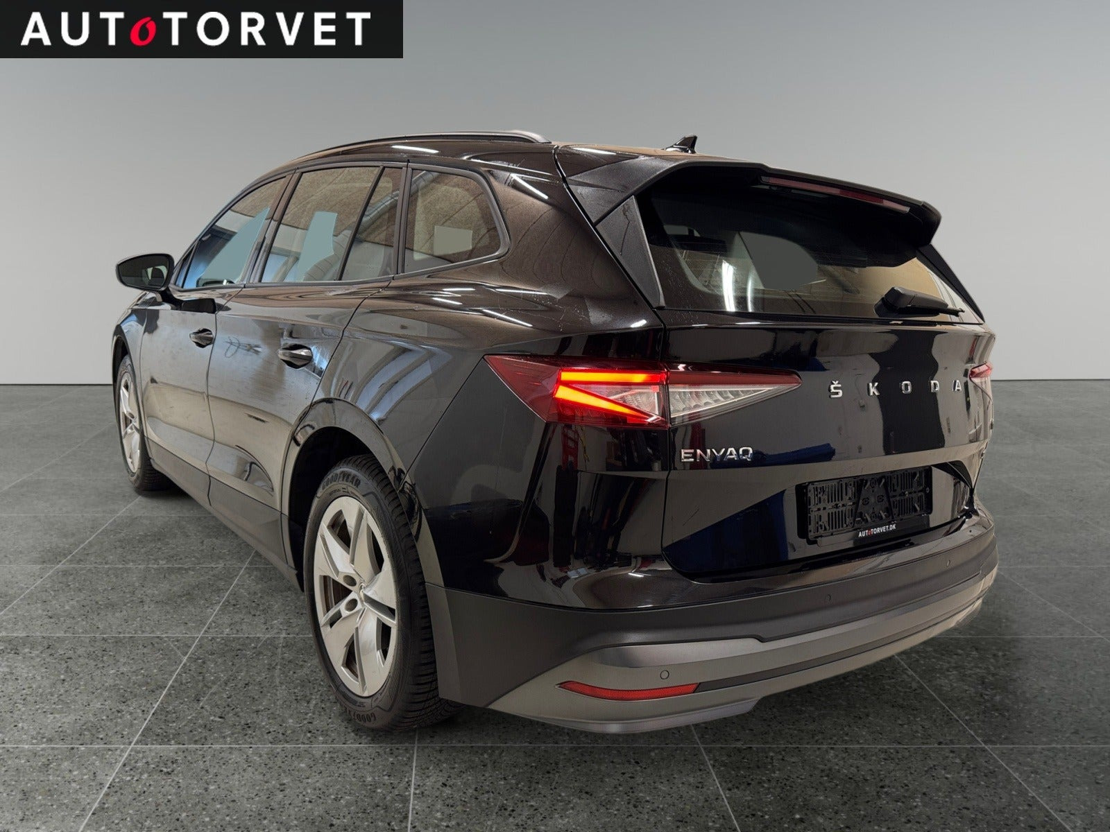 Sort Skoda Enyaq fra 2022