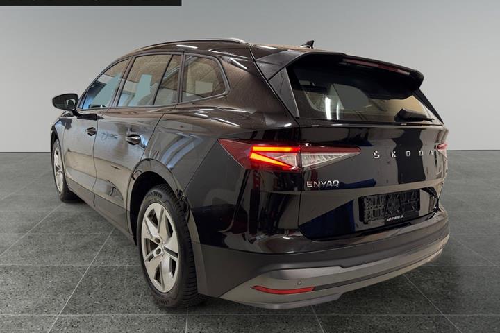 Sort Skoda Enyaq fra 2022