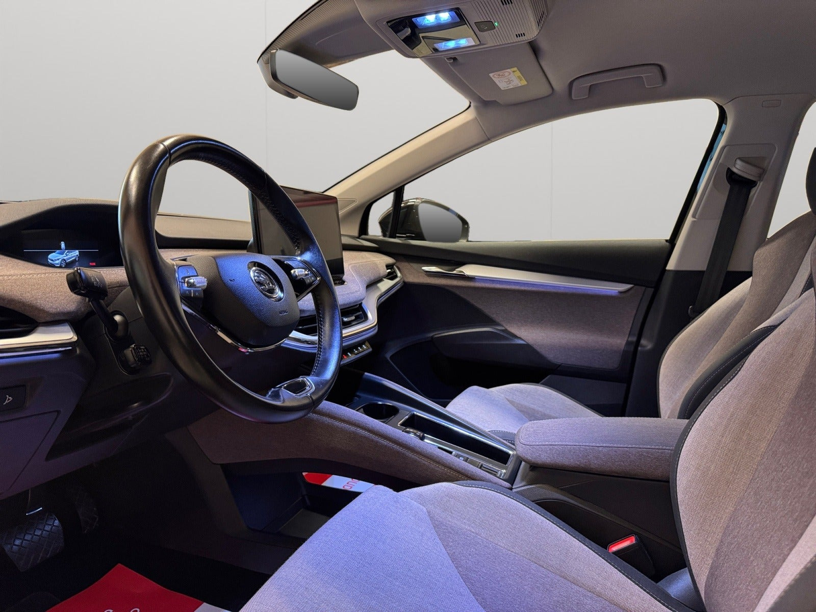 Sort Skoda Enyaq fra 2022