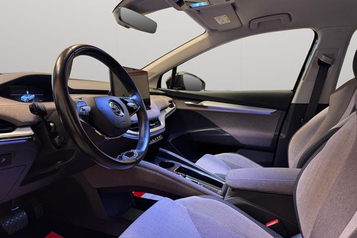 Sort Skoda Enyaq fra 2022
