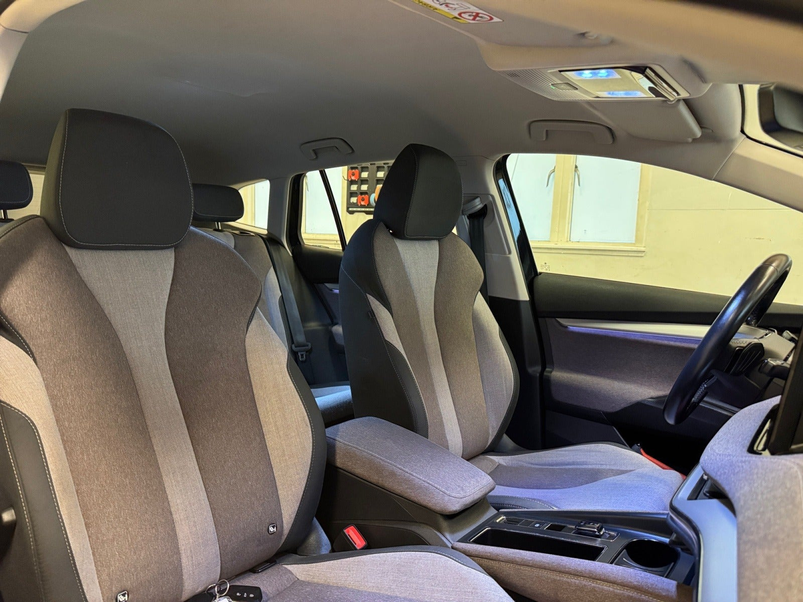 Sort Skoda Enyaq fra 2022