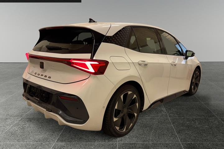 Hvid Cupra Born fra 2023