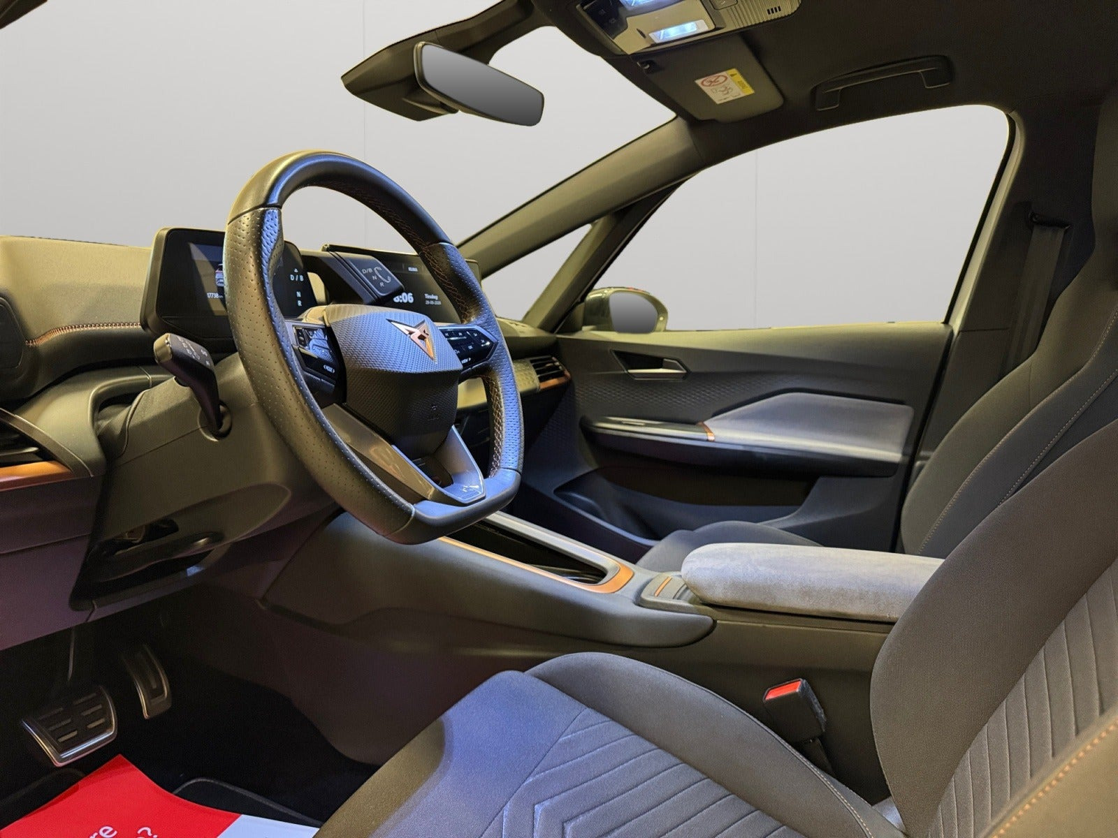 Hvid Cupra Born fra 2023
