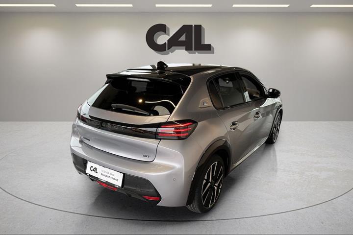 Grå Peugeot e-208 fra 2025