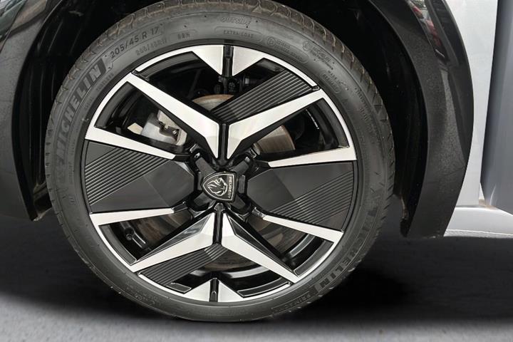 Grå Peugeot e-208 fra 2025