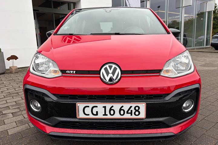 Rød VW UP! fra 2019