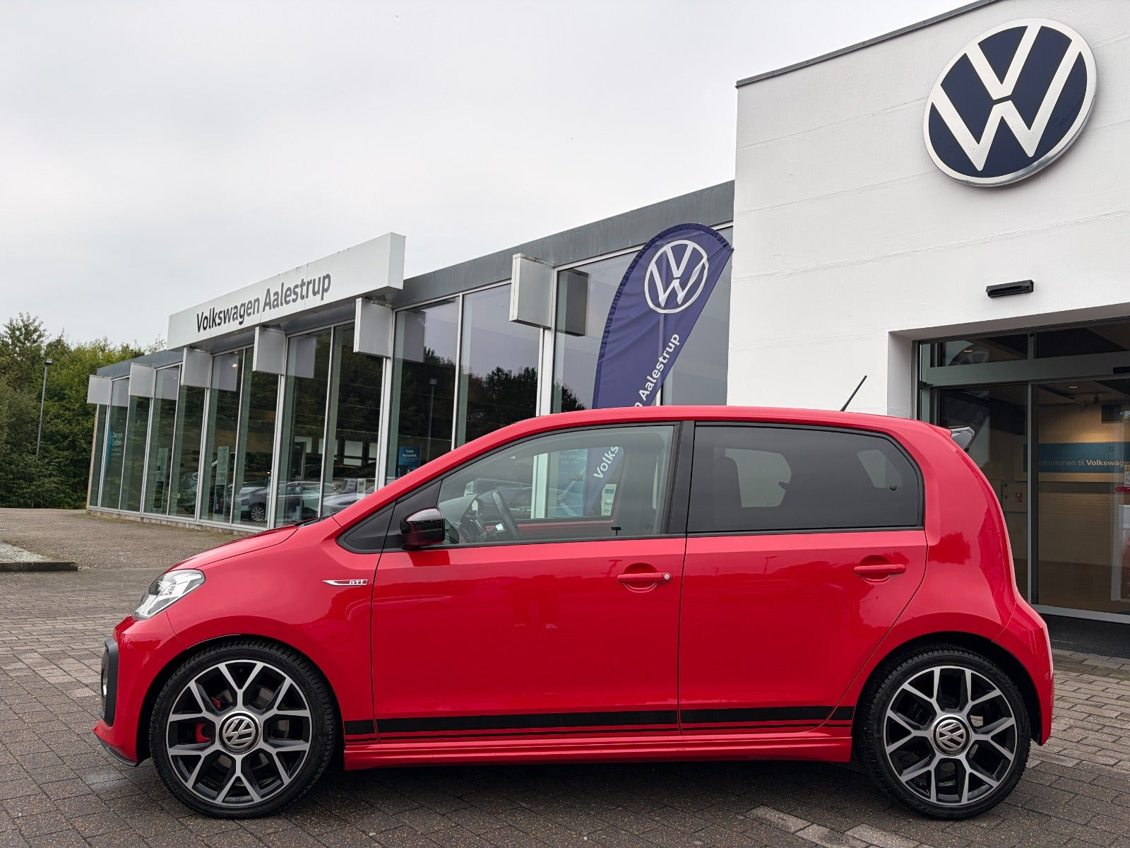 Rød VW UP! fra 2019