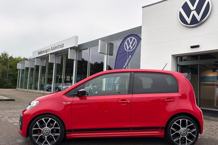 Rød VW UP! fra 2019