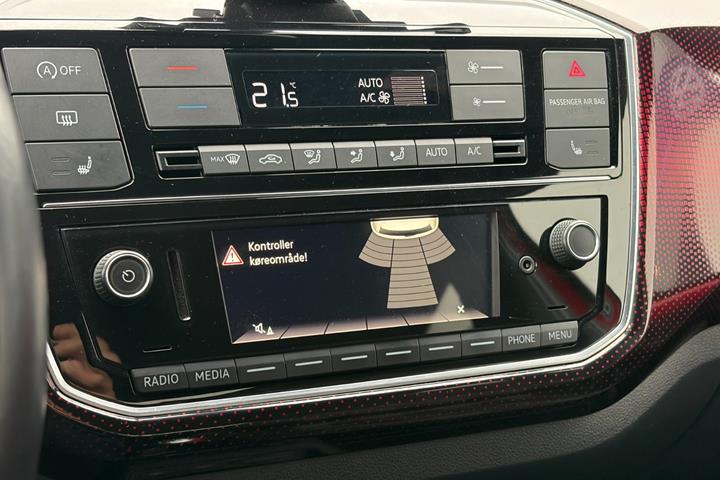 Rød VW UP! fra 2019