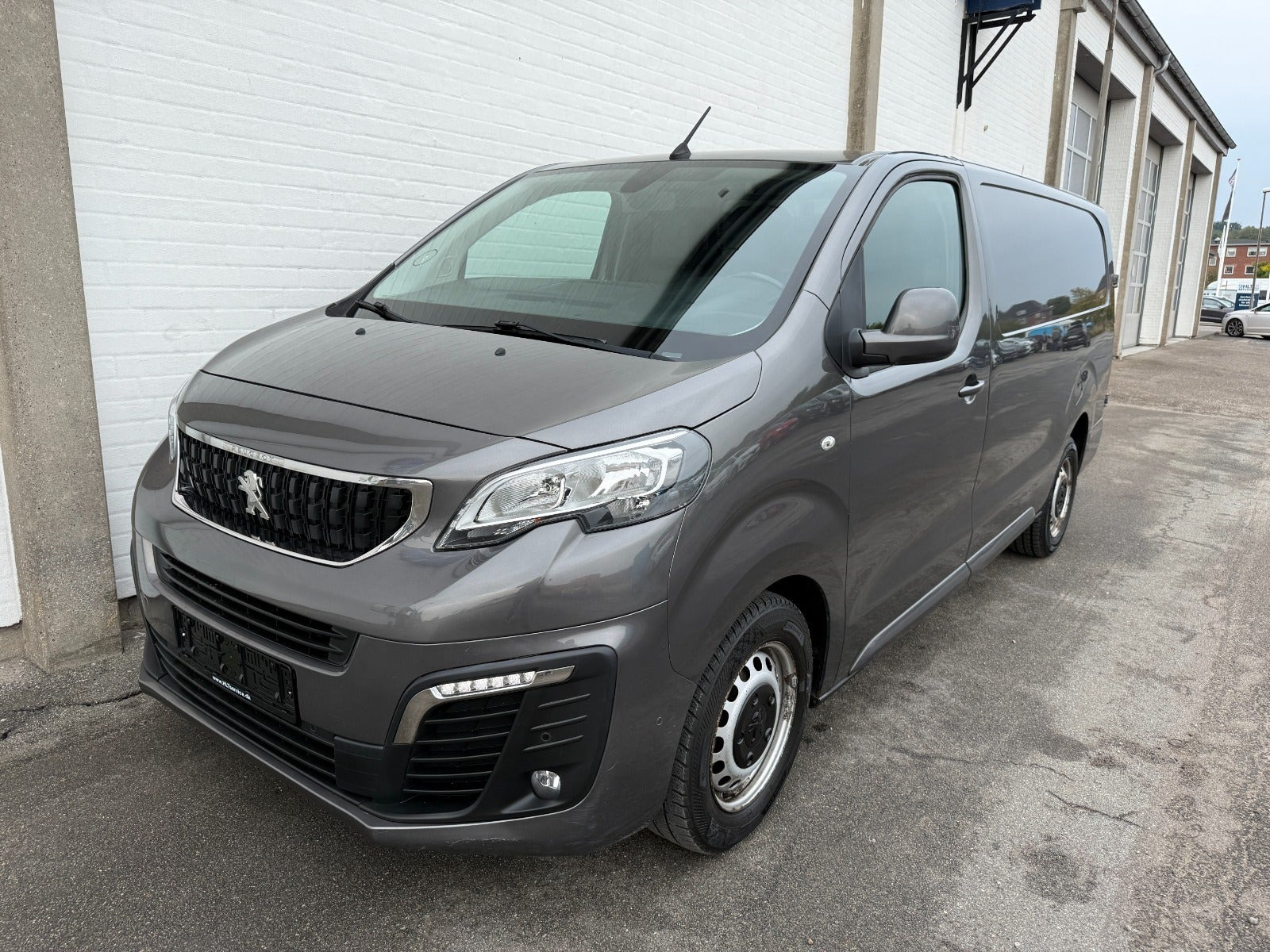 Peugeot Expert 2,0 BlueHDi 180 L3 Ultimate EAT6 Van