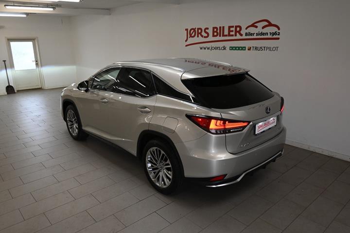 Beige Lexus RX450h fra 2022