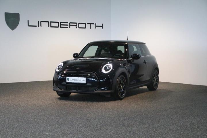 Blå Mini Cooper SE fra 2023
