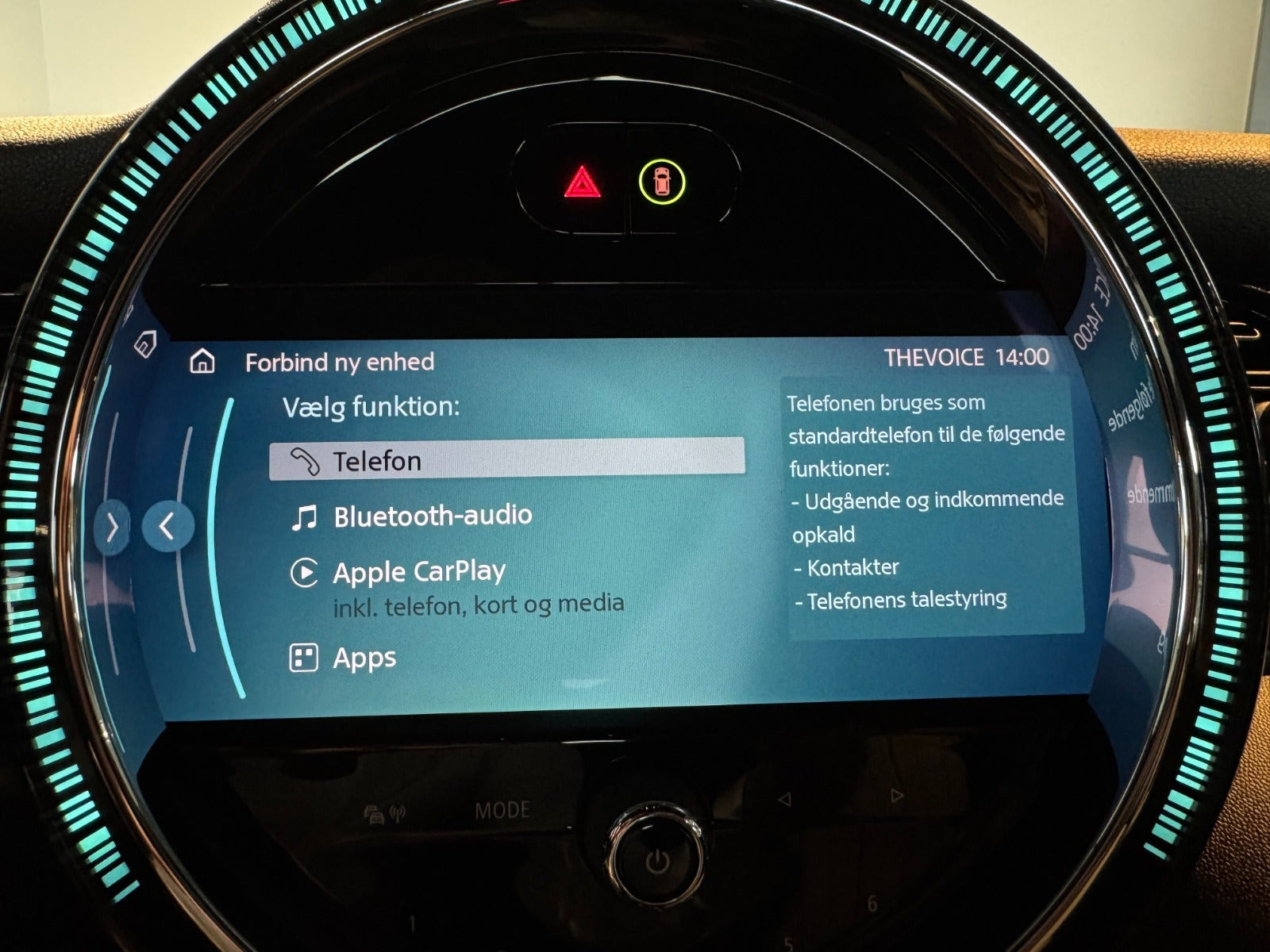 Blå Mini Cooper SE fra 2023