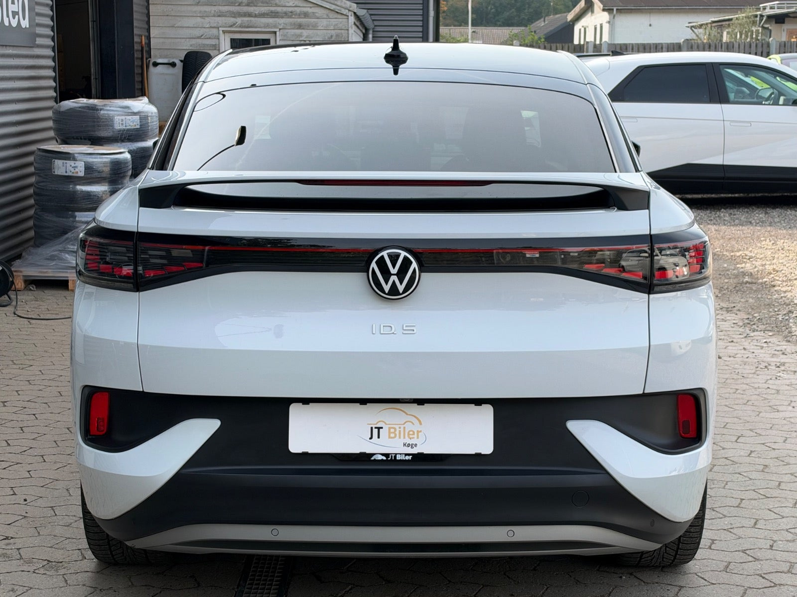 Hvid VW ID.5 fra 2025