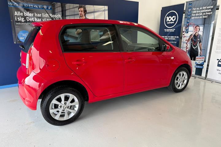 Rød Skoda Citigo fra 2015