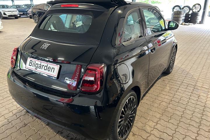 Sort Fiat 500e fra 2022