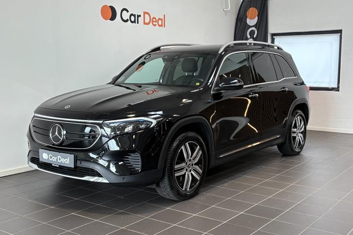 Sort Mercedes EQB300 fra 2023