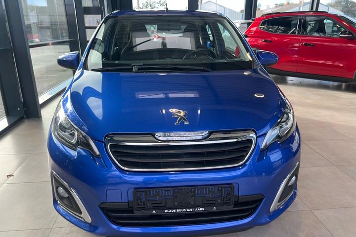 Blå Peugeot 108 fra 2021