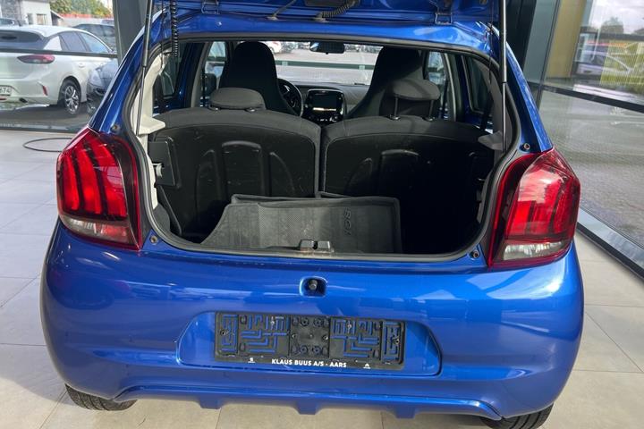 Blå Peugeot 108 fra 2021