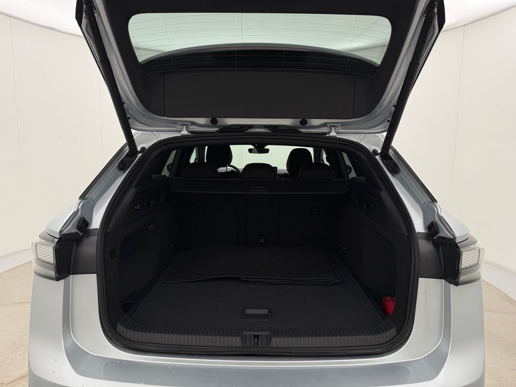 Sølv VW ID.7 fra 2025