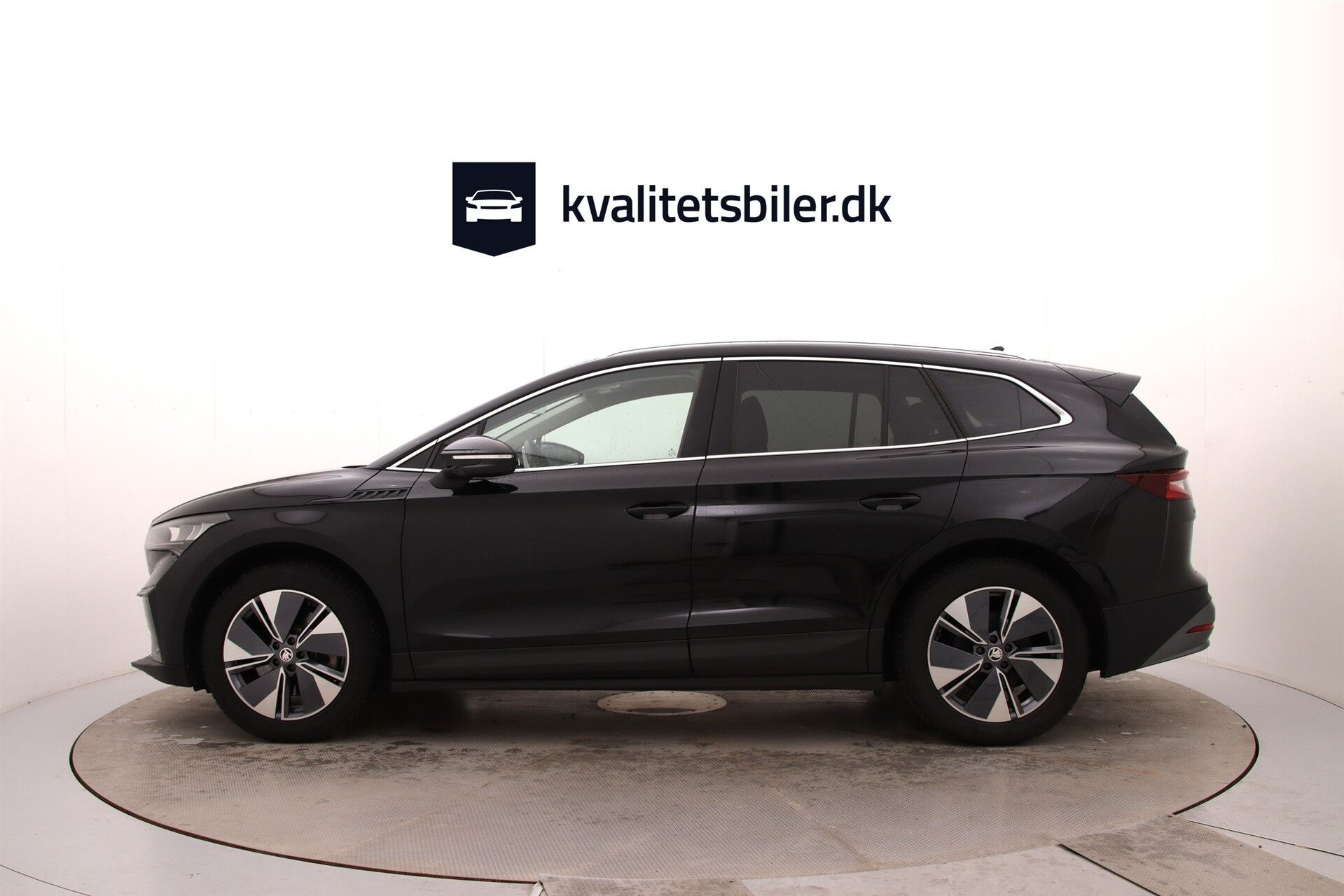 Sort Skoda Enyaq fra 2025