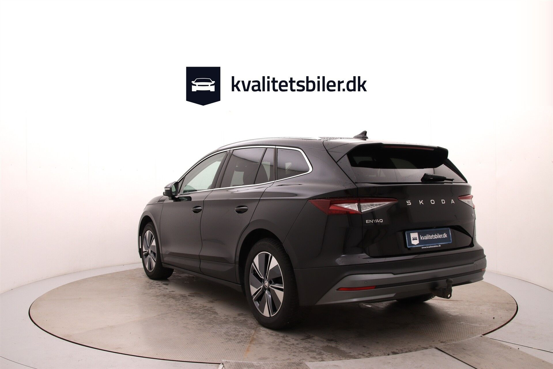 Sort Skoda Enyaq fra 2025