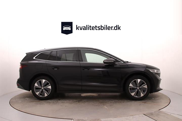 Sort Skoda Enyaq fra 2025