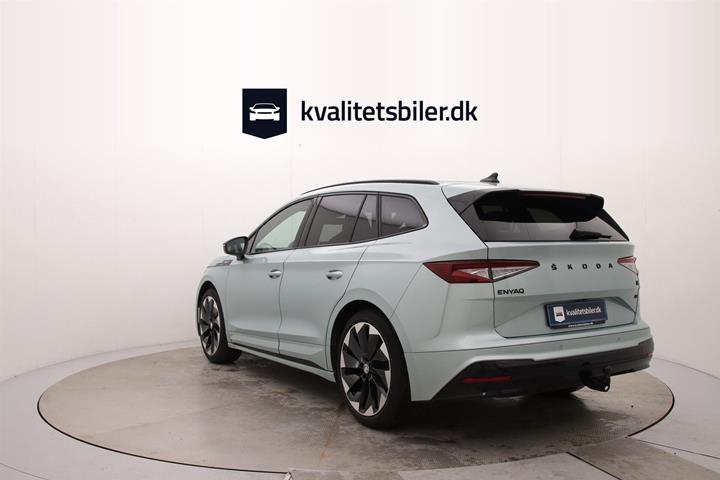 Sølv Skoda Enyaq fra 2023