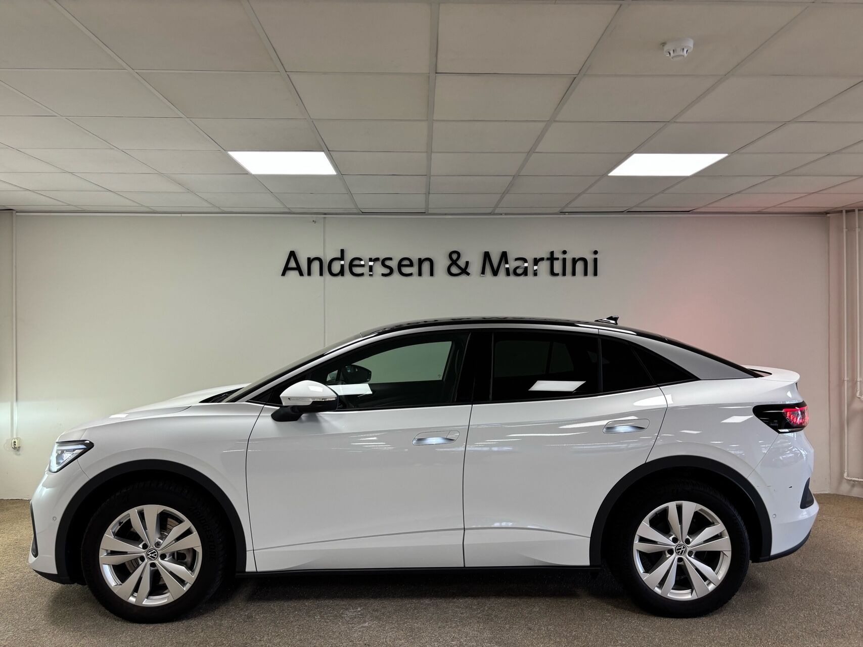 Hvid VW ID.5 fra 2025