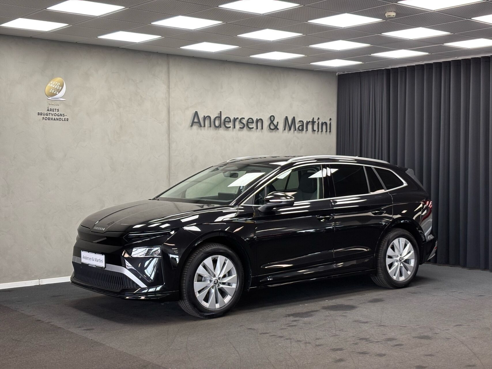 Sort Skoda Enyaq fra 2026