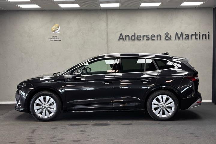 Sort Skoda Enyaq fra 2026