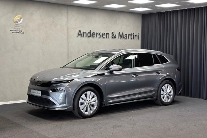 Grå Skoda Enyaq fra 2026