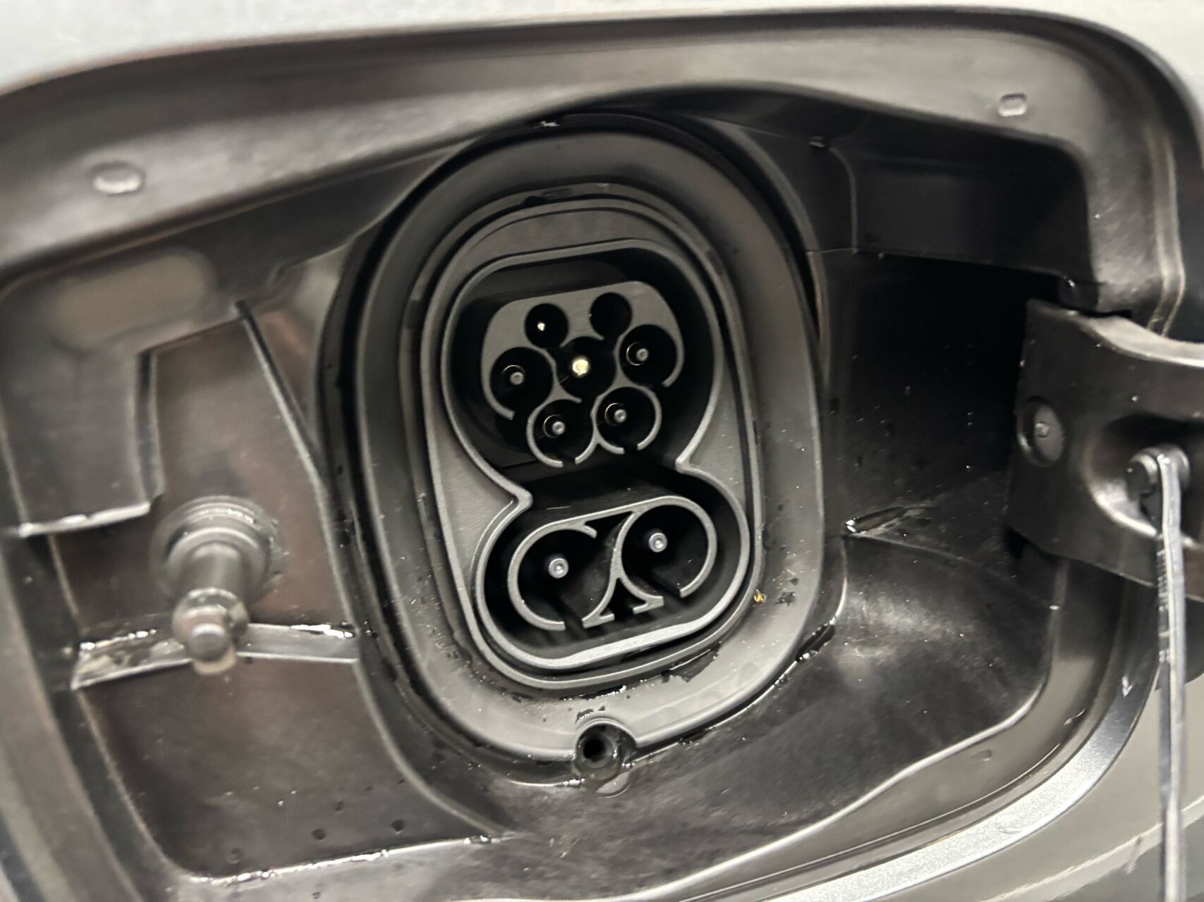 Grå Skoda Enyaq fra 2026