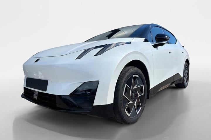 Hvid Lynk & Co 02 fra 2026