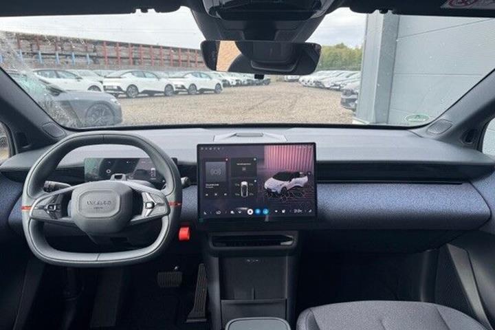Blå Lynk & Co 02 fra 2026