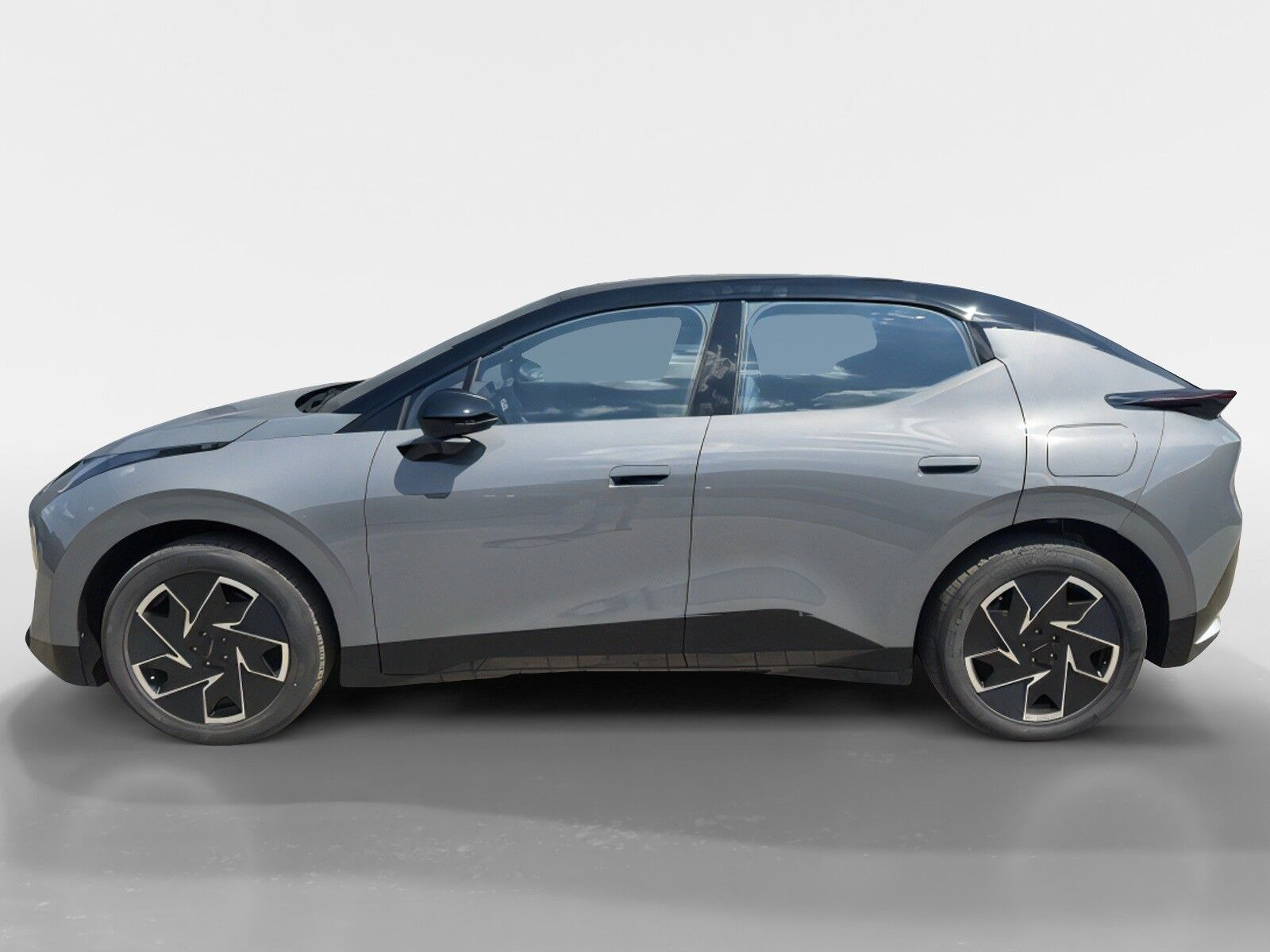 Grå Lynk & Co 02 fra 2026