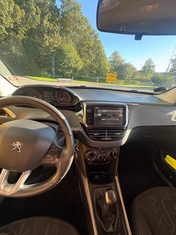 undefined Peugeot 2008 fra 2016