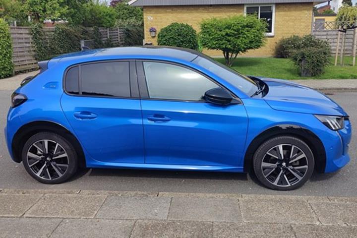 undefined Peugeot 208 fra 2021