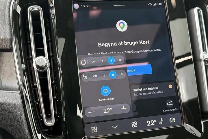 Sort Volvo XC40 fra 2023
